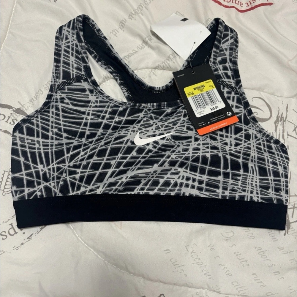 Nike Black and White Geometric Sports Bra